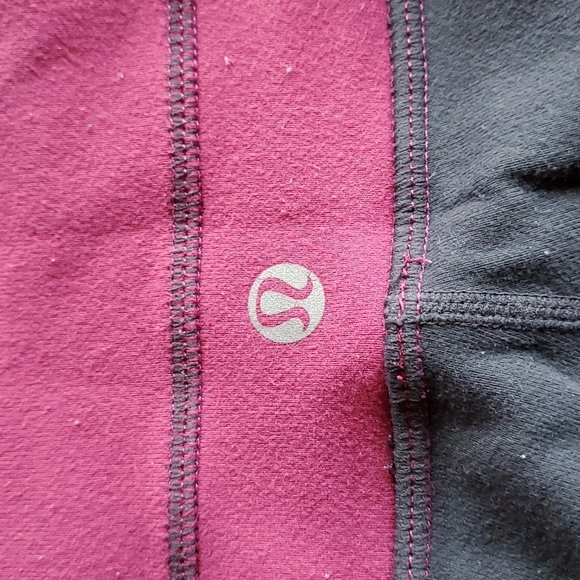 Lululemon pants - Picture 3 of 4